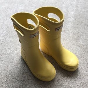 Hunter kids rain boots size 9